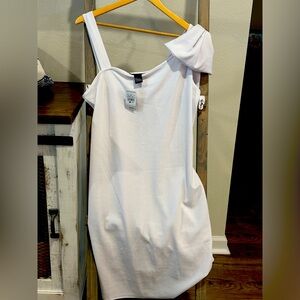 Women’s off the shoulder dress